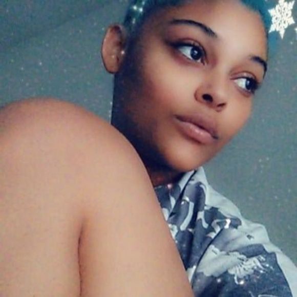 Meet your Posher, Cheri - Picture 1 of 1